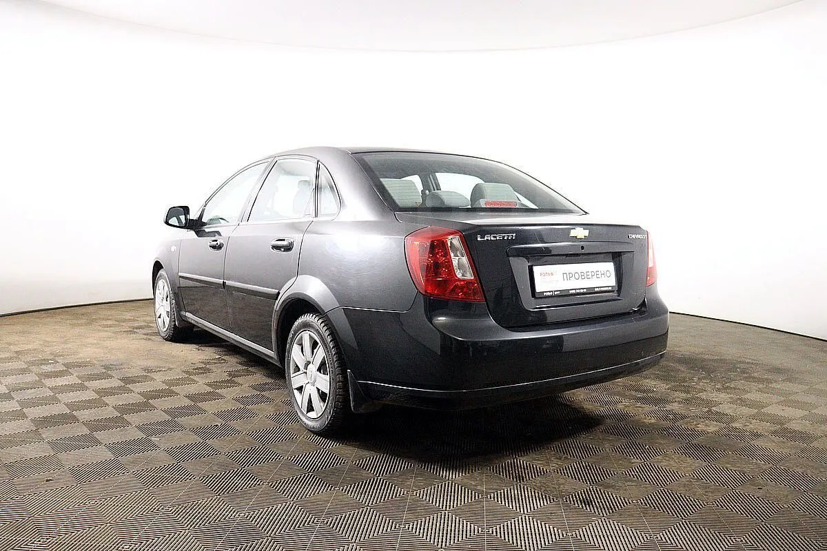 Chevrolet Lacetti Image 7